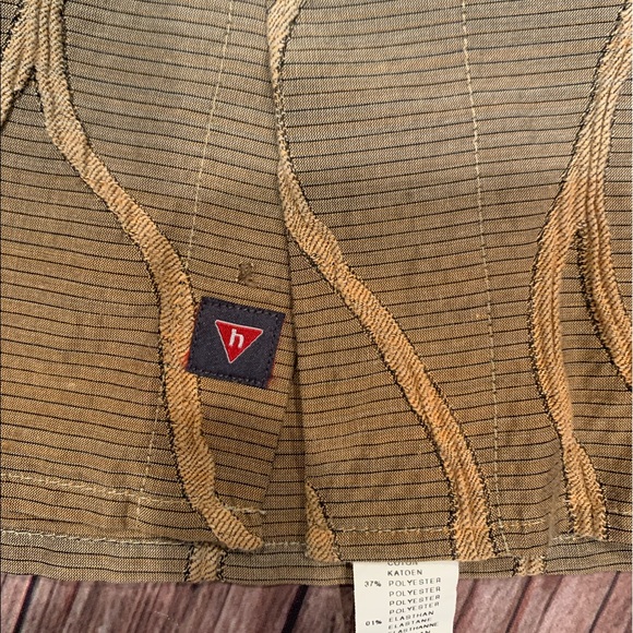 HAUPT Germany LS shirt size 16 1/2 (L) x 34-35
Excellent Pre-owned Condition - Picture 5 of 6